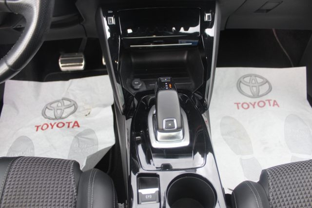 PEUGEOT 2008 usata, con Autoradio digitale