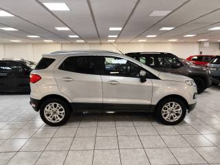 FORD EcoSport usata, con Autoradio