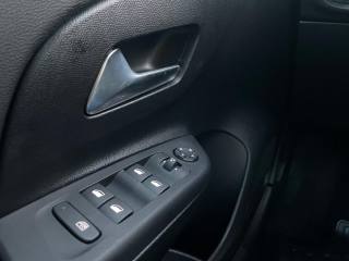 OPEL Corsa usata, con Specchietti laterali elettrici