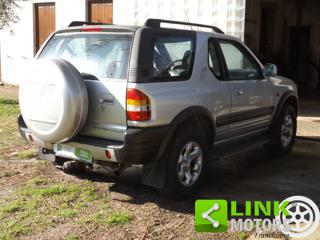 OPEL Frontera usata, con Sedile posteriore sdoppiato