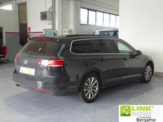 VOLKSWAGEN Passat Variant usata, con Chiusura centralizzata telecomandata
