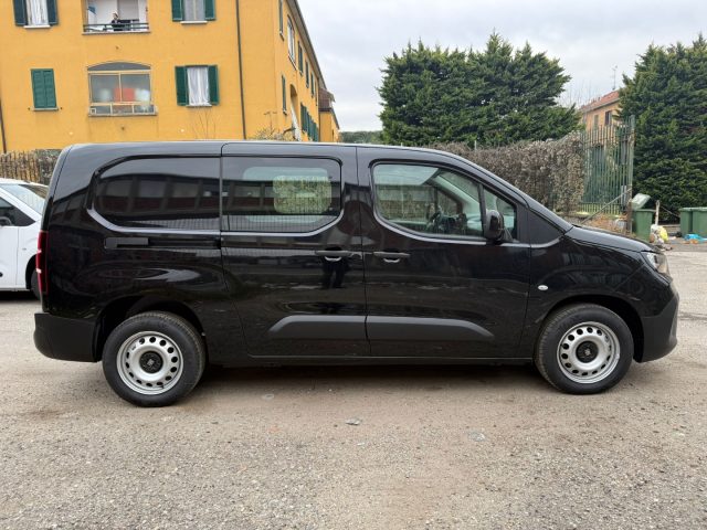 FIAT Doblo usata, con Sensori di parcheggio posteriori