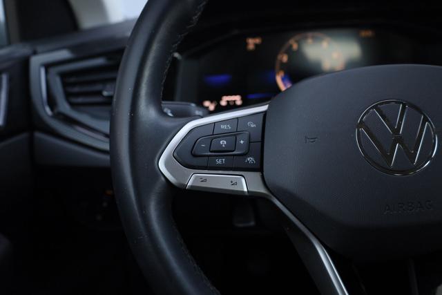VOLKSWAGEN Taigo usata, con USB
