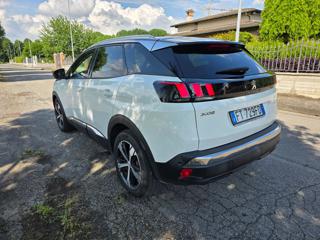 PEUGEOT 3008 usata, con Autoradio