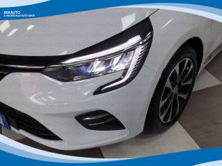 RENAULT Clio usata, con Controllo trazione