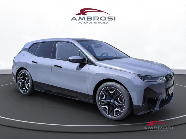 BMW iX usata 1