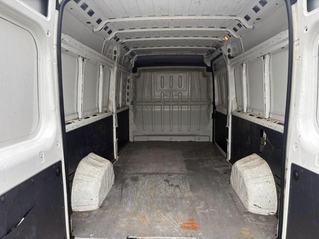 PEUGEOT Boxer usata, con Fendinebbia