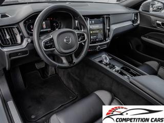 VOLVO V60 Cross Country usata, con Autoradio