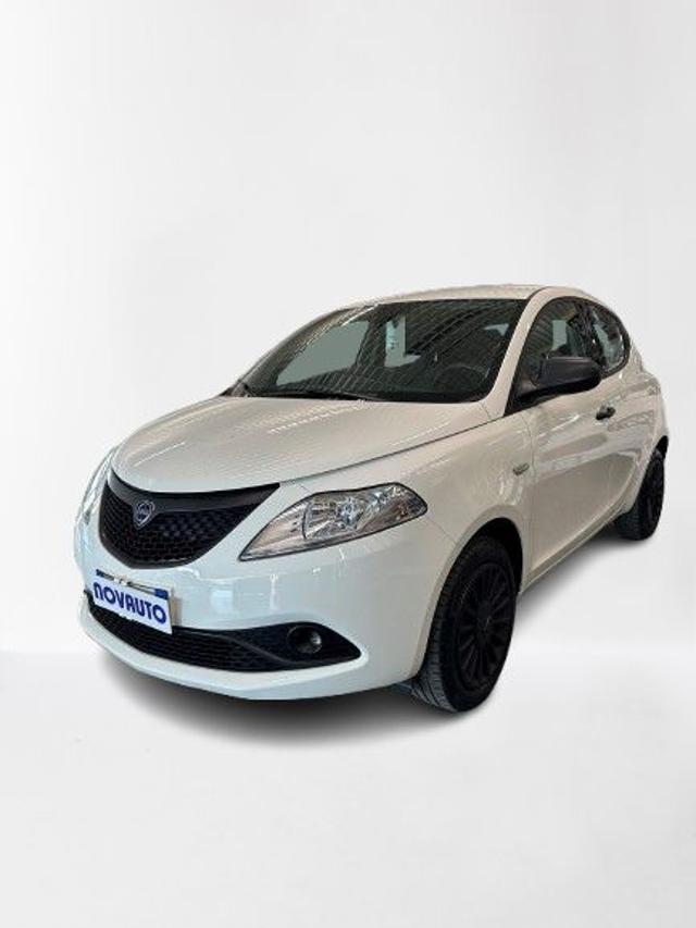 LANCIA Ypsilon usata, con ABS