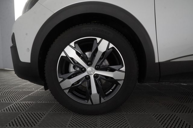 PEUGEOT 3008 usata 8