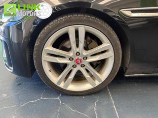 JAGUAR XE usata, con Vivavoce