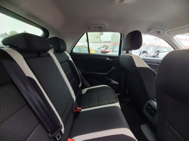 VOLKSWAGEN T-Roc usata, con Controllo trazione