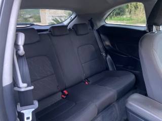 KIA Rio usata, con Fari LED