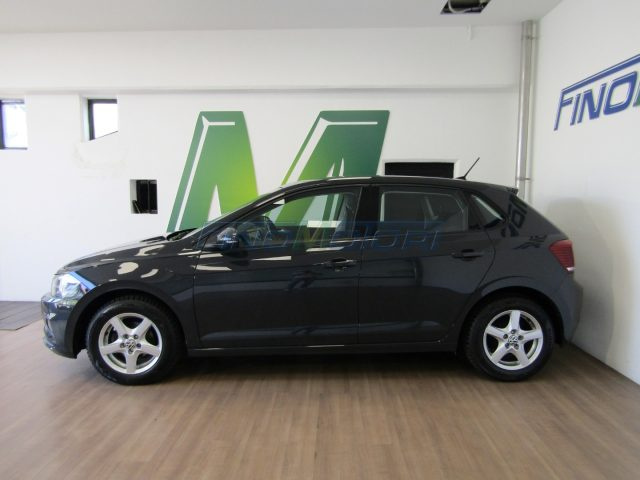VOLKSWAGEN Polo usata, con Autoradio