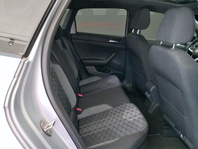 VOLKSWAGEN Taigo usata 17