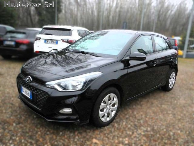 HYUNDAI i20 usata, con Airbag laterali