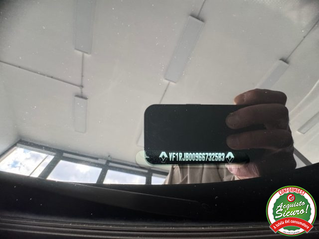 RENAULT Captur usata, con Leve al volante