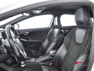 VOLVO V40 usata 8