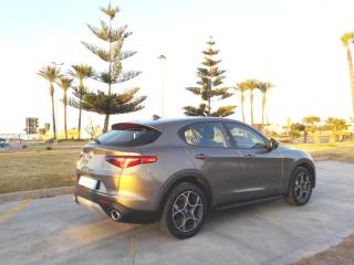 ALFA ROMEO Stelvio usata, con Luci diurne LED