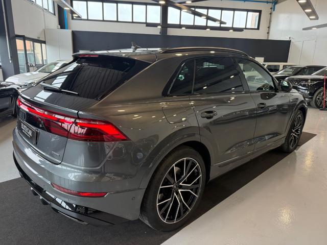 AUDI Q8 usata, con Autoradio