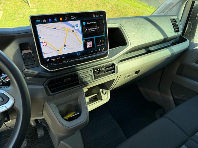 VOLKSWAGEN Crafter usata, con Alzacristalli elettrici