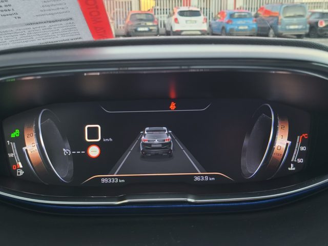 PEUGEOT 3008 usata, con Controllo elettronico della corsia