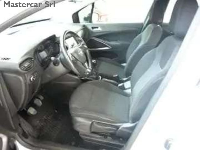 OPEL Crossland usata, con Autoradio