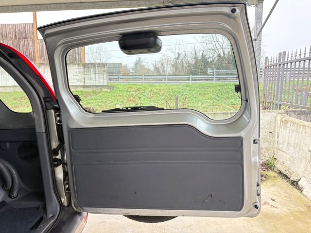 DAIHATSU Terios usata 34