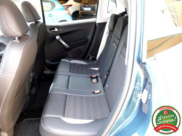 PEUGEOT 2008 usata, con Climatizzatore