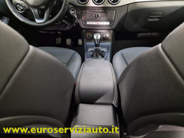 MERCEDES-BENZ B 200 usata, con Luci diurne LED