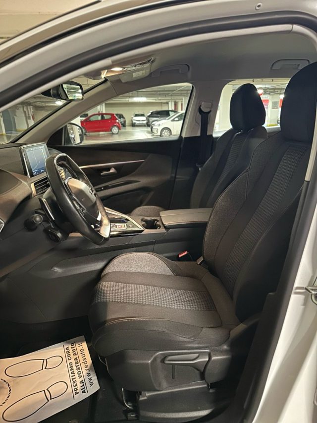 PEUGEOT 3008 usata, con Fendinebbia