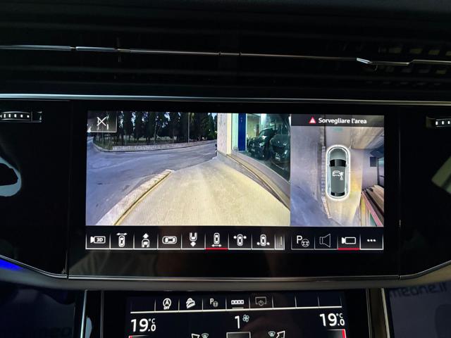 AUDI Q8 usata, con Sensore di luce