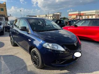LANCIA Ypsilon usata, con Airbag