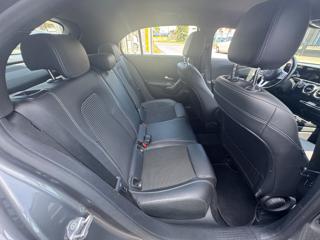 MERCEDES-BENZ A 180 usata, con Sedile posteriore sdoppiato
