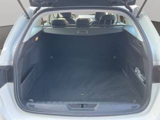 PEUGEOT 308 usata, con Fari LED