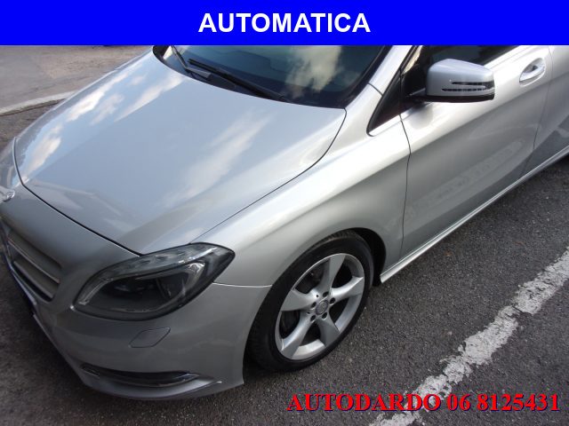 MERCEDES-BENZ B 180 usata, con Chiusura centralizzata