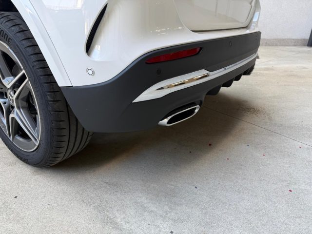 MERCEDES-BENZ GLA 180 usata, con Fendinebbia