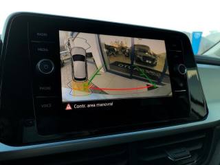 VOLKSWAGEN T-Roc usata, con Sensori di parcheggio posteriori