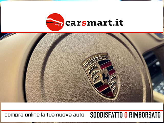 PORSCHE 911 usata, con Touch screen