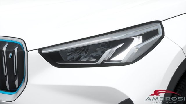 BMW iX1 usata 5