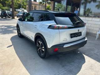 PEUGEOT 2008 usata, con Boardcomputer