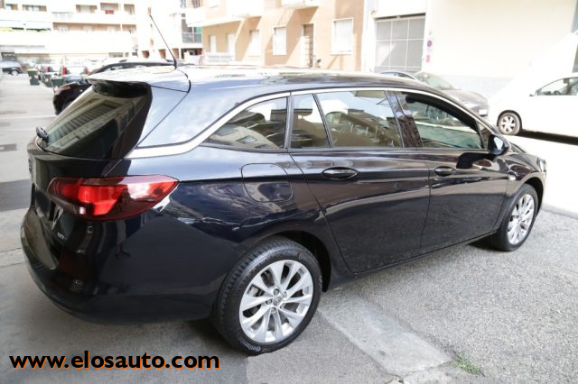 OPEL Astra usata, con Alzacristalli elettrici