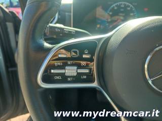 MERCEDES-BENZ CLA 200 usata, con Frenata d