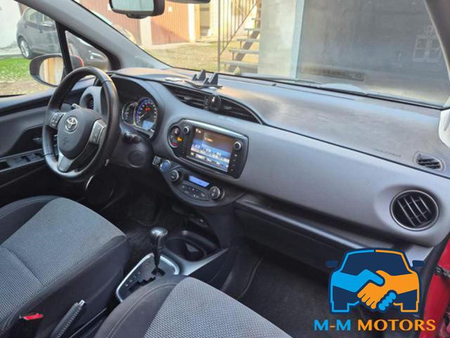TOYOTA Yaris usata, con Bluetooth