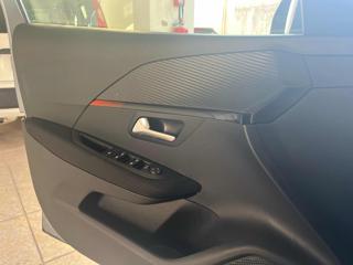 PEUGEOT 208 usata, con Boardcomputer