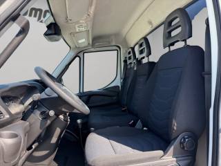IVECO Daily usata 6