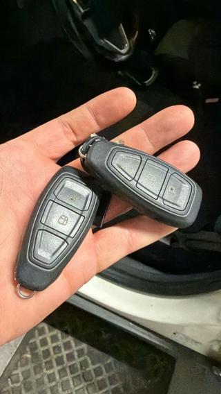 FORD EcoSport usata, con Sedile posteriore sdoppiato