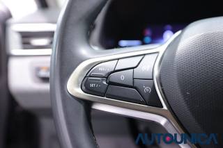 RENAULT Clio usata, con Fari LED