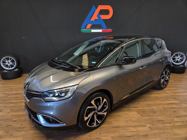 RENAULT Scenic usata, con Airbag