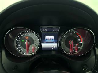 MERCEDES-BENZ CLA 180 usata, con Climatizzatore